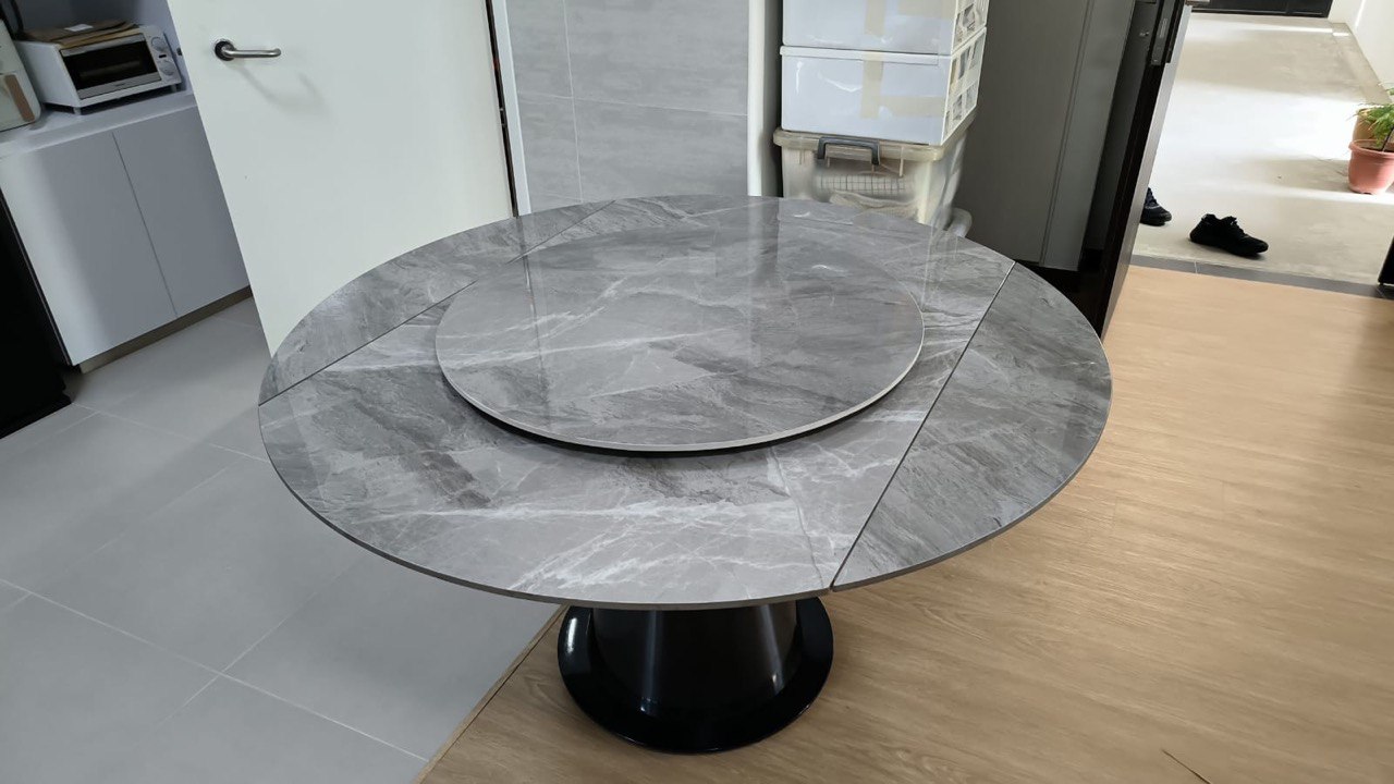 Veron II Round Sintered Stone Round Extendable Dining Table in round with lazy susan Veron II Round Sintered Stone Round Extendable Dining Table in round with lazy susan
