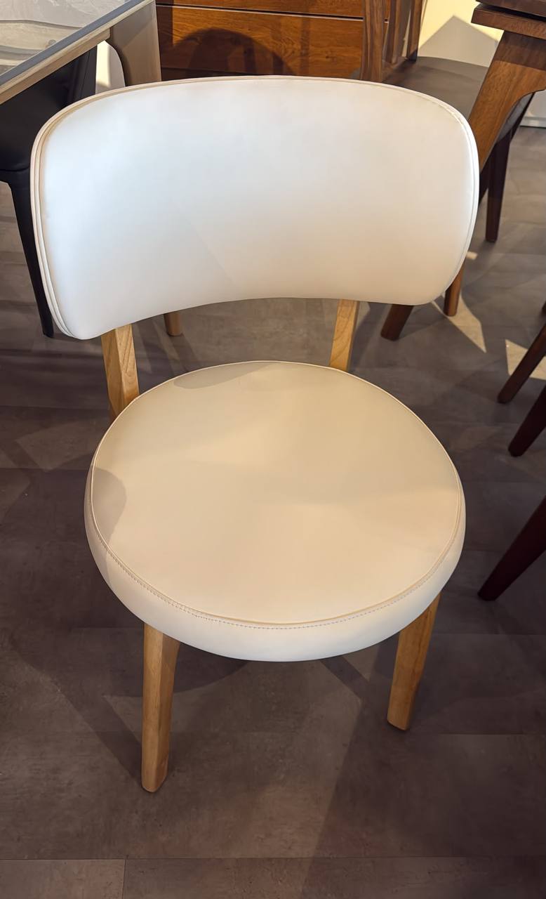 NC9204W Oak Wood Dining Chair front view NC9204W Oak Wood Dining Chair front view